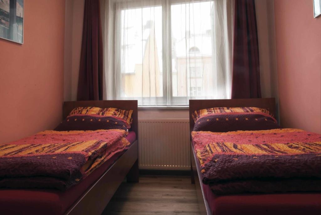 Penzion U Vinoteky Nymburk Luaran gambar